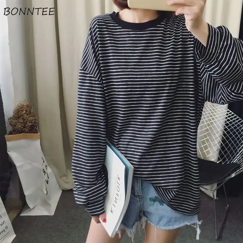 Long Sleeve T-shirts Women BF Harajuku Soft Striped O-Neck Elegant Loose Chic Korean Style All-match Tees Casual Womens School
Long Sleeve T-shirts Women BF Harajuku Soft Striped O-Neck Elegant Loose Chic Korean Style All-match Tees Casual Womens School
