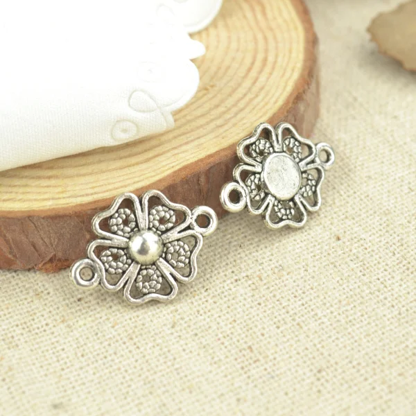 25 Pcs 21*15 mm Antique Silver Tone Flower connector Charms DIY Jewelry Making 2552
25 Pcs 21*15 mm Antique Silver Tone Flower connector Charms DIY Jewelry Making 2552
