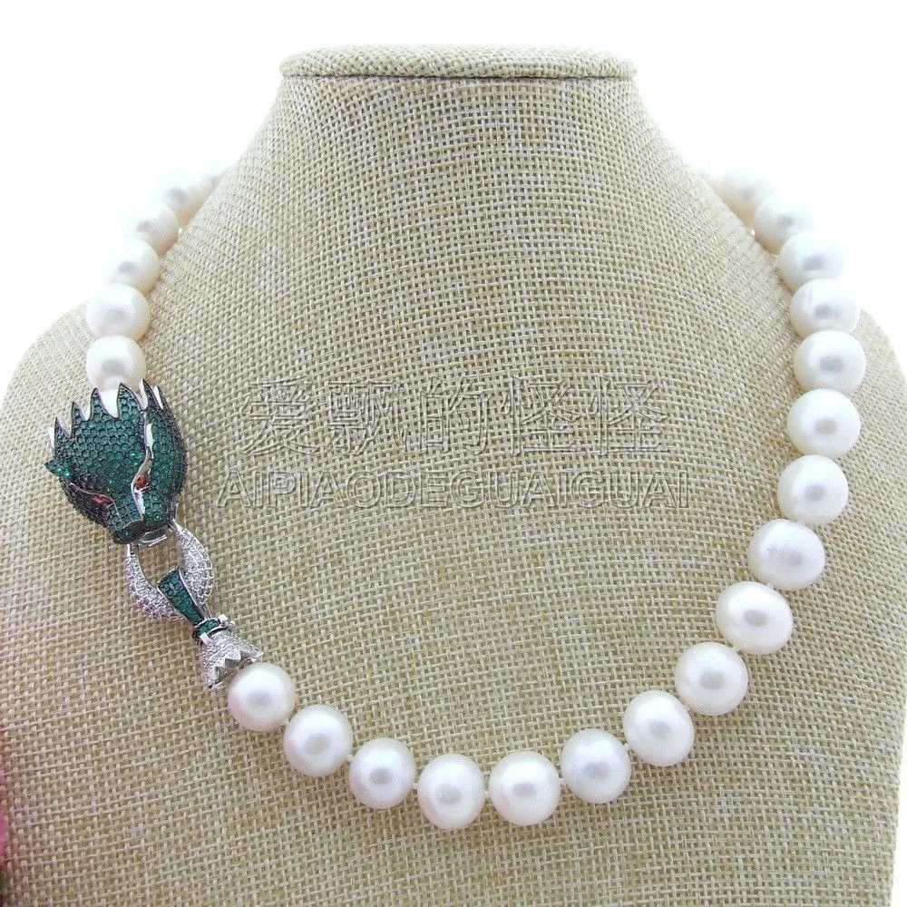 N013029 Natural 12-14mm 18'' White AA Freshwater Cultured Pearl Necklace Cz Clasp
N013029 Natural 12-14mm 18'' White AA Freshwater Cultured Pearl Necklace Cz Clasp