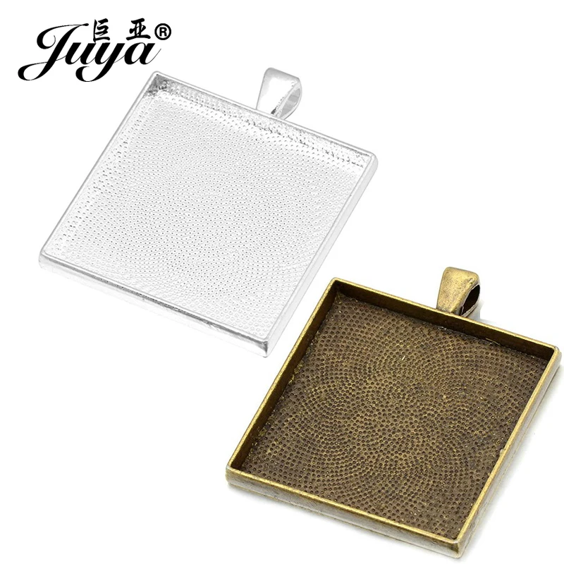 5pcs/lot 30/35mm Square Cabochon Base Setting Zinc Alloy Charms Pendant Fit 30/35mm Glass Necklace Pendant DIY Jewelry Making
5pcs/lot 30/35mm Square Cabochon Base Setting Zinc Alloy Charms Pendant Fit 30/35mm Glass Necklace Pendant DIY Jewelry Making