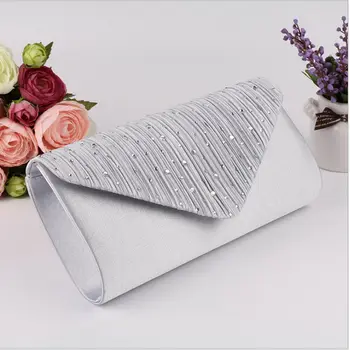 Women's Fashion Satin Clutch Party Party Fashion Solid Color Diamond Dinner Bag Envelope Handbag
Women's Fashion Satin Clutch Party Party Fashion Solid Color Diamond Dinner Bag Envelope Handbag