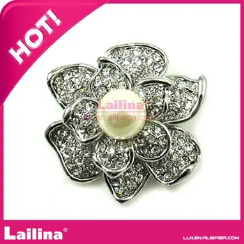 highest quality pear rhienstone flower brooches
highest quality pear rhienstone flower brooches