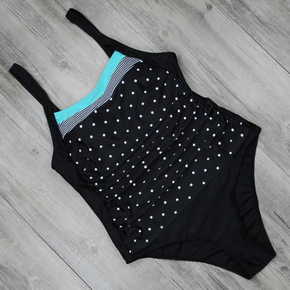 LI-FI 2019 New One Piece Swimsuit Plus Size Swimwear Women Classic Vintage Bathing Suits Beachwear Backless Slim Swim Wear M~2XL
LI-FI 2019 New One Piece Swimsuit Plus Size Swimwear Women Classic Vintage Bathing Suits Beachwear Backless Slim Swim Wear M~2XL