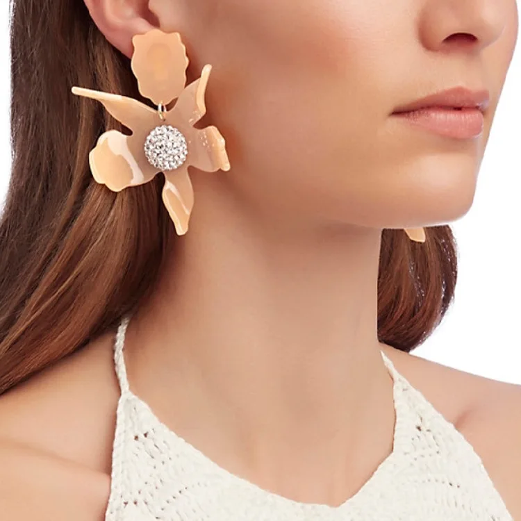 Trendy statement Punk Fashion Crystal Big acrylic Flower Earring Bohemian Wedding Women Boho Jewelry Brincos Boucle D'oreille
Trendy statement Punk Fashion Crystal Big acrylic Flower Earring Bohemian Wedding Women Boho Jewelry Brincos Boucle D'oreille