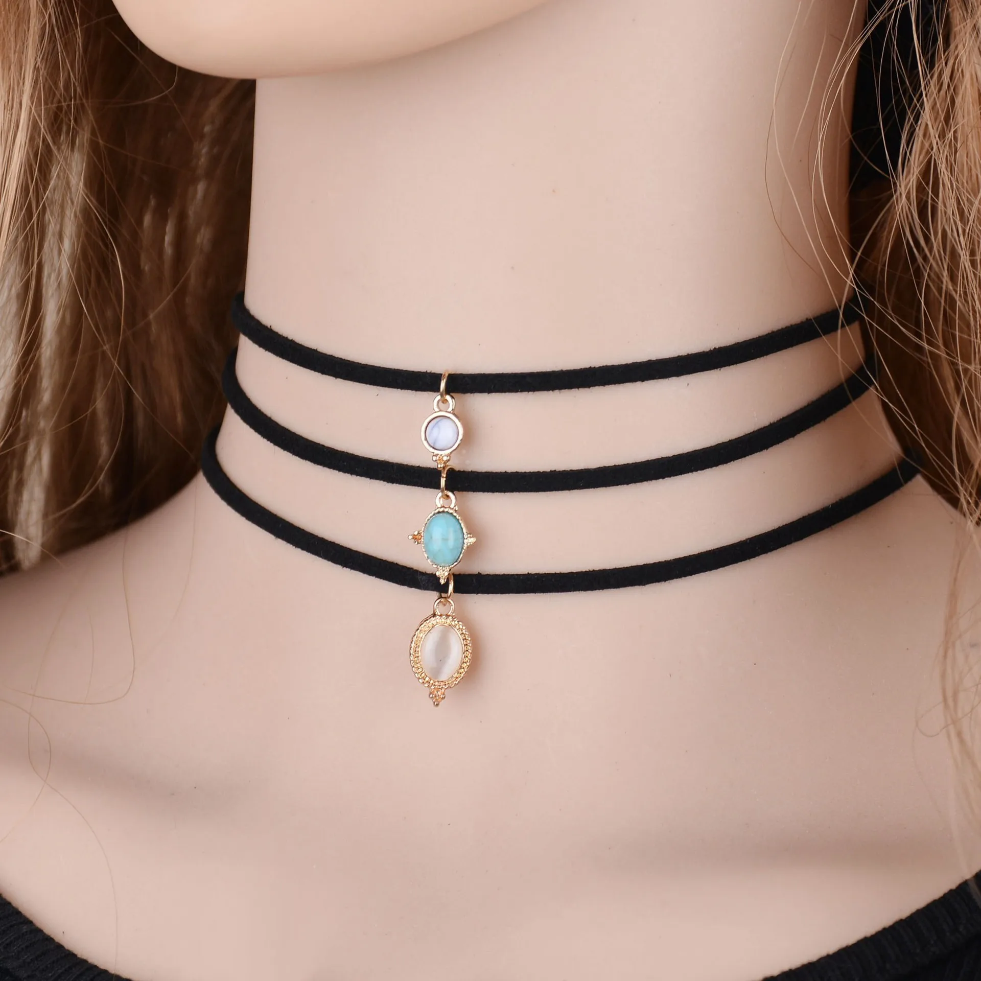 2019 Hot Fashion Torques Bijoux Pure Black Velvet Leather Water Drop Pendant Maxi Statement Chokers Necklace For Women Jewelry
2019 Hot Fashion Torques Bijoux Pure Black Velvet Leather Water Drop Pendant Maxi Statement Chokers Necklace For Women Jewelry