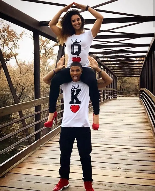 2019 New Summer Cotton Couples Lovers T Shirts Crown K Q Print Sweet Short Sleeve Tops & Tees Fashion Love Heart T-shirt Female
2019 New Summer Cotton Couples Lovers T Shirts Crown K Q Print Sweet Short Sleeve Tops & Tees Fashion Love Heart T-shirt Female