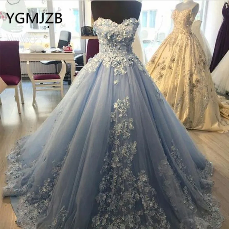 2019 Long Evening Dresses Puffy Ball Gown Sweetheart Beaded Appliques Lace 3D Flowers Saudi Arabia Women Formal Party Prom Gown
2019 Long Evening Dresses Puffy Ball Gown Sweetheart Beaded Appliques Lace 3D Flowers Saudi Arabia Women Formal Party Prom Gown