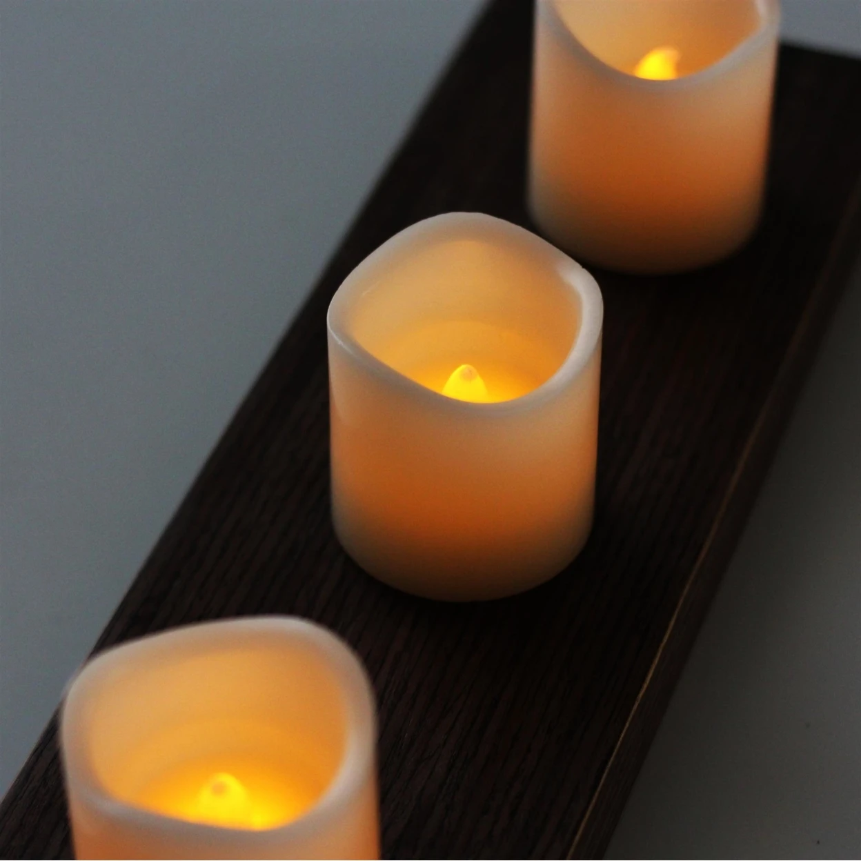EcoGecko Set of 6 Real Wax LED Flameless Candles With Timer - Votive Size (87032-06) (5)