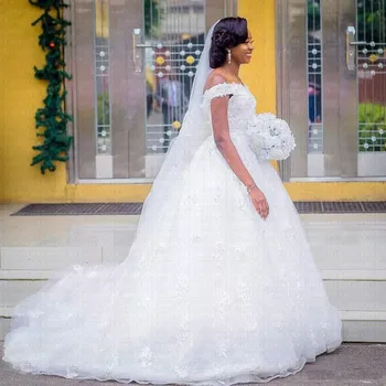 2019 New Amazing Flowers African Ball Gown Wedding Dress Elegant Train Bridal Gown Vestido De Noiva
2019 New Amazing Flowers African Ball Gown Wedding Dress Elegant Train Bridal Gown Vestido De Noiva
