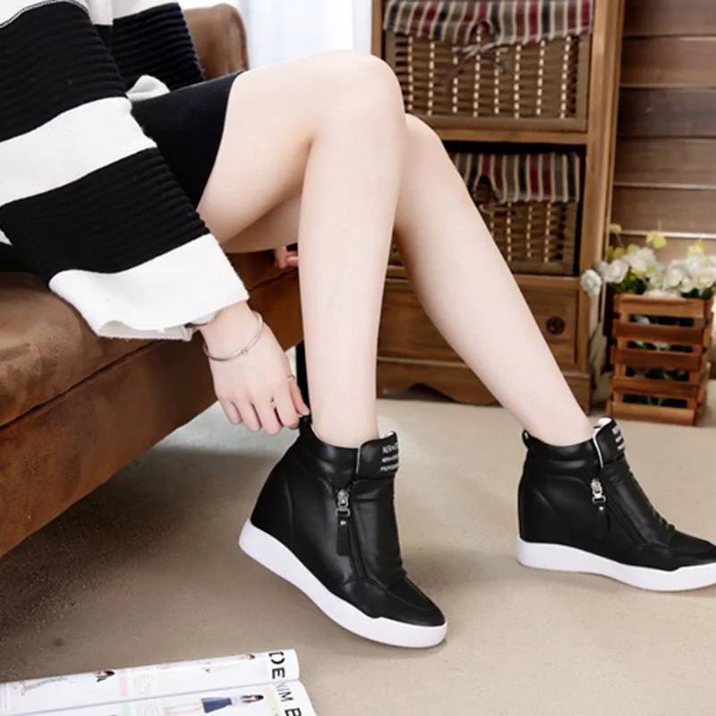 Autumn Platform Wedge Heel Boots Women Shoes with Increased Platform Sole Female Fashion Casual Zip Botas H-351
Autumn Platform Wedge Heel Boots Women Shoes with Increased Platform Sole Female Fashion Casual Zip Botas H-351