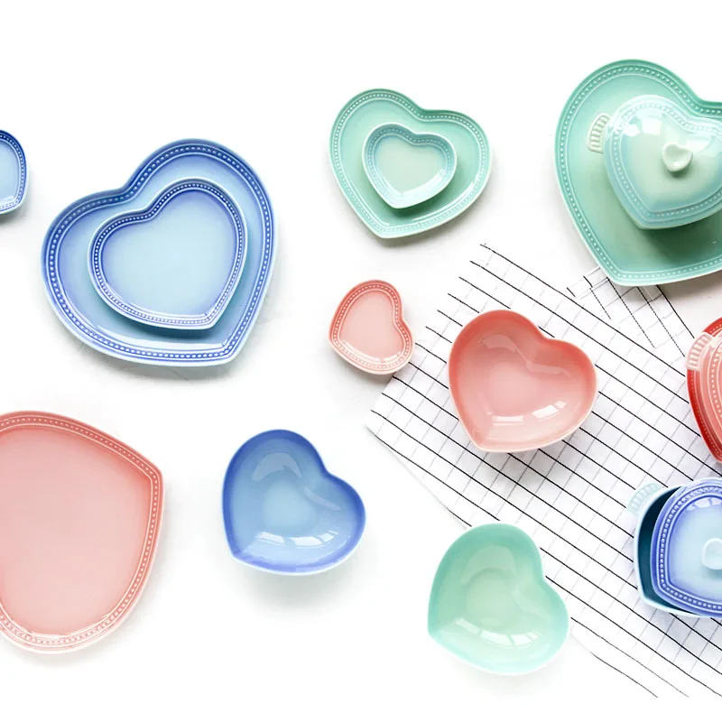 ceramic dinner plates new bone China soup dish heart irregular blue pink green pigmented dessert cake breakfast cute gifts dish
ceramic dinner plates new bone China soup dish heart irregular blue pink green pigmented dessert cake breakfast cute gifts dish