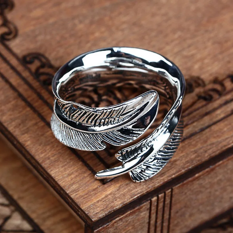 2018 S925 Silver Jewelry Retro Thai Silver Feather Silver Ring Fashion Men and Women Ring Jewelry Party Gift 
2018 S925 Silver Jewelry Retro Thai Silver Feather Silver Ring Fashion Men and Women Ring Jewelry Party Gift
