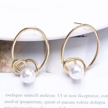Vintage Geometric Metal Earrings for Women Glossy Hollow Cross Knot Pearl Earrings Punk Jewelry Modern Art
Vintage Geometric Metal Earrings for Women Glossy Hollow Cross Knot Pearl Earrings Punk Jewelry Modern Art
