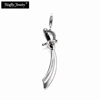 Pirates Machetes Trendy Pendant,Thomas Style Rebel Good Jewelry For Men And Women,Ts Heart Gift In 925 Sterling Silver
Pirates Machetes Trendy Pendant,Thomas Style Rebel Good Jewelry For Men And Women,Ts Heart Gift In 925 Sterling Silver