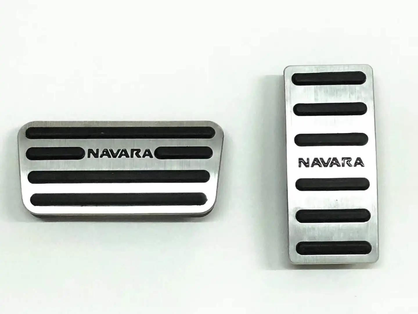Car New Aluminum Accelerator Brake Clutch Pad Gasoline Gasoline Pedal for Nissan Navara 2017
Car New Aluminum Accelerator Brake Clutch Pad Gasoline Gasoline Pedal for Nissan Navara 2017