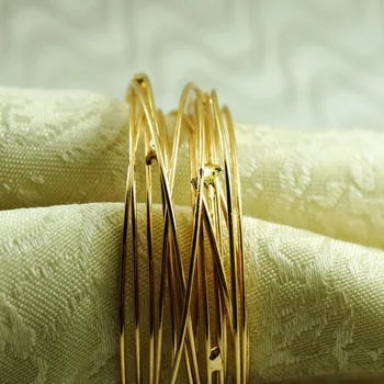 silver gold metal napkin ring wire napkin holder
silver gold metal napkin ring wire napkin holder