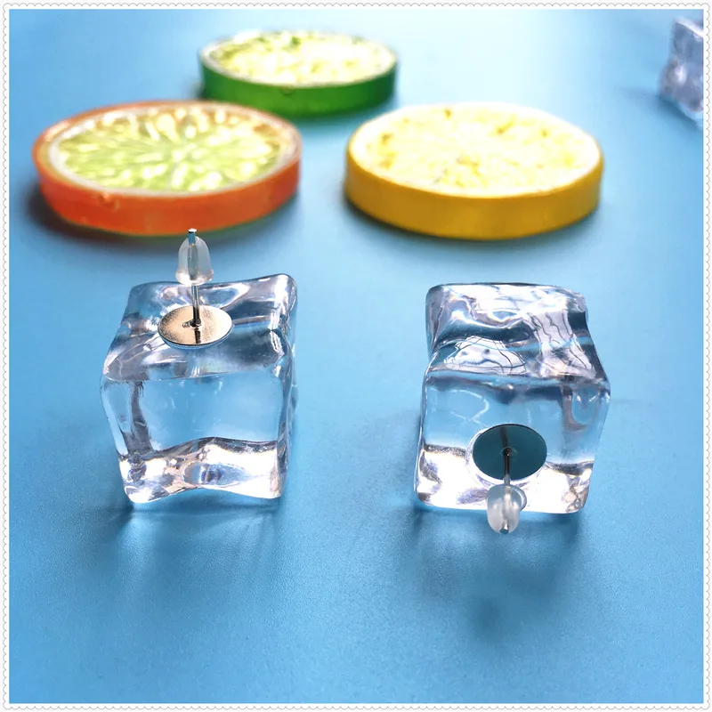 Personality Creative Handmade 3D Transparent Ice Stud Earrings Summer Cool Geometric Stud Earrings for Women Girl Funny Jewelry
Personality Creative Handmade 3D Transparent Ice Stud Earrings Summer Cool Geometric Stud Earrings for Women Girl Funny Jewelry