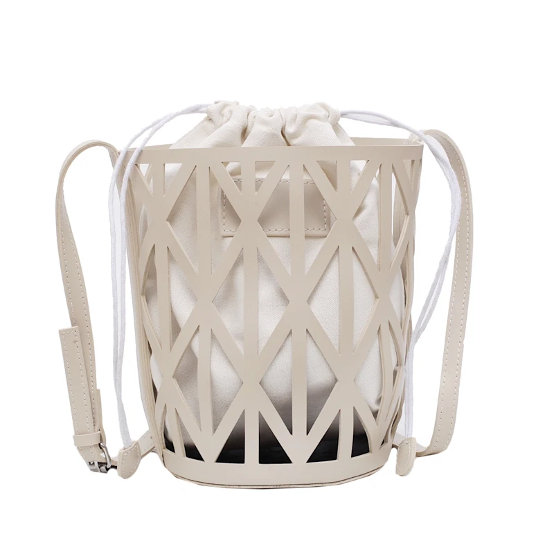2019 Summer New Wild Fashion Niche Women Bucket Bag Casual Personality Hollow Ladies Shoulder Bag Daily Street Shopping Bags
2019 Summer New Wild Fashion Niche Women Bucket Bag Casual Personality Hollow Ladies Shoulder Bag Daily Street Shopping Bags