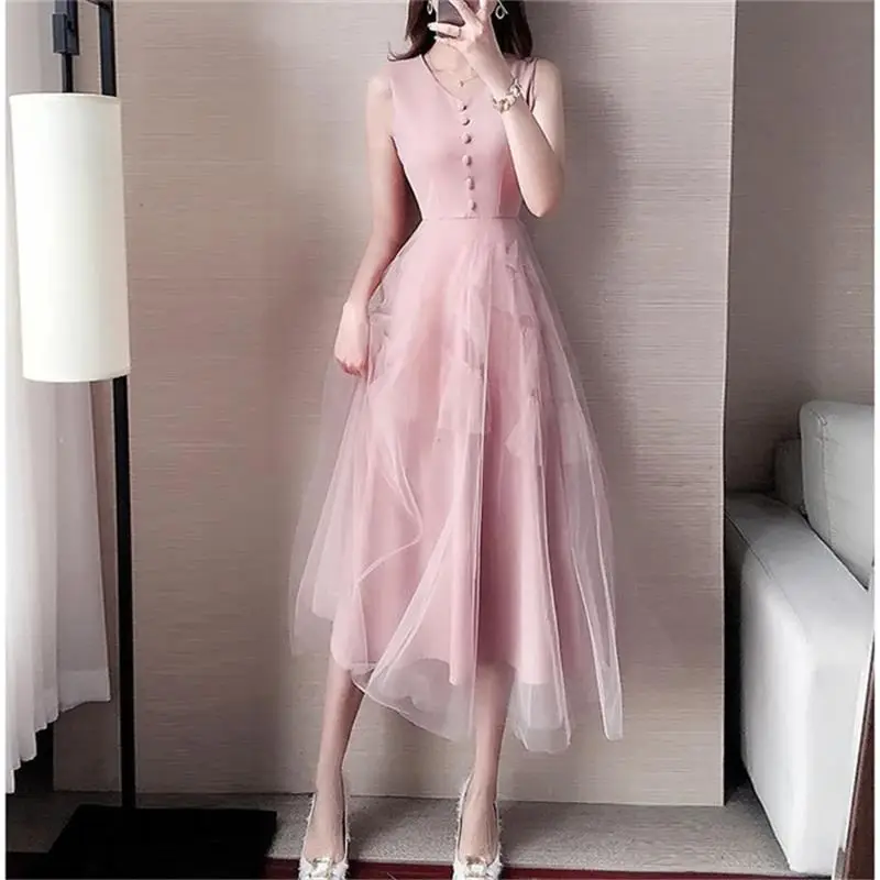 Summer New Women Elegant Office Lady Sleeveless Long Dresses Female Button Slim Mesh Chiffon Patchwork Maxi Dress Vestido X89
Summer New Women Elegant Office Lady Sleeveless Long Dresses Female Button Slim Mesh Chiffon Patchwork Maxi Dress Vestido X89