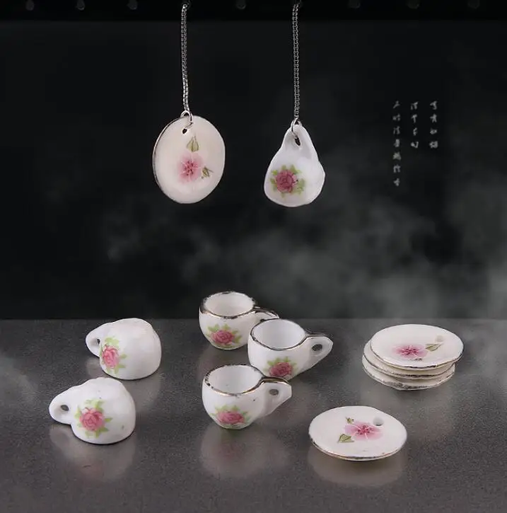10pcs Retro Flower Pattern Ceramic Cup Plate Pendant Earrings Ear Pin Material DIY Handmade Jewelry Accessories
10pcs Retro Flower Pattern Ceramic Cup Plate Pendant Earrings Ear Pin Material DIY Handmade Jewelry Accessories