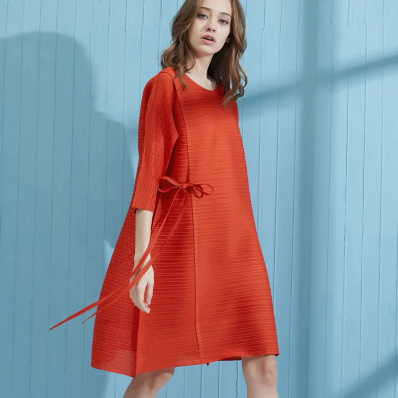 LANMREM 2019 new summer and autumn fashion women pleated Japan styles vintage clothes batwing sleeves pleated pullover WH36501
LANMREM 2019 new summer and autumn fashion women pleated Japan styles vintage clothes batwing sleeves pleated pullover WH36501