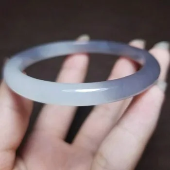 h45#Qinghai material and Tian Yubing bottom smoke purple white jade thin strip bracelet
h45#Qinghai material and Tian Yubing bottom smoke purple white jade thin strip bracelet