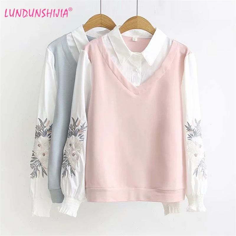 LUNDUNSHIJIA 2019 New Spring Fashion Women Fake Two Pieces Cotton Blouse Female Flowers Embroidery Long Sleeve Casual Shirts Top
LUNDUNSHIJIA 2019 New Spring Fashion Women Fake Two Pieces Cotton Blouse Female Flowers Embroidery Long Sleeve Casual Shirts Top