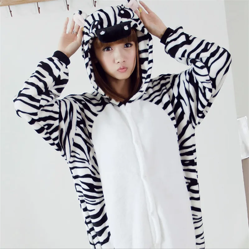 Flannel Adult Cartoon Animal Anime Lovely Kigurumi Zebra Animal Pajamas Robe Bathrobe Cosplay Lovers Costume High Quality.
Flannel Adult Cartoon Animal Anime Lovely Kigurumi Zebra Animal Pajamas Robe Bathrobe Cosplay Lovers Costume High Quality.