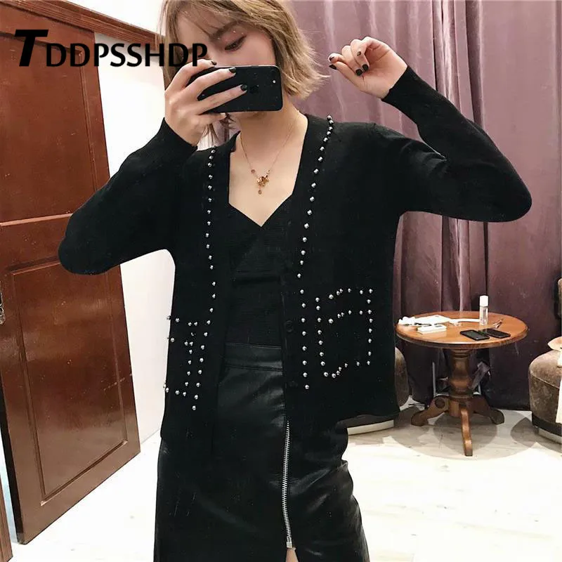 Metal Beading Short Style Knitted Women Cardigan 2019 New Design Spring Long Sleeve Female Sweater
Metal Beading Short Style Knitted Women Cardigan 2019 New Design Spring Long Sleeve Female Sweater