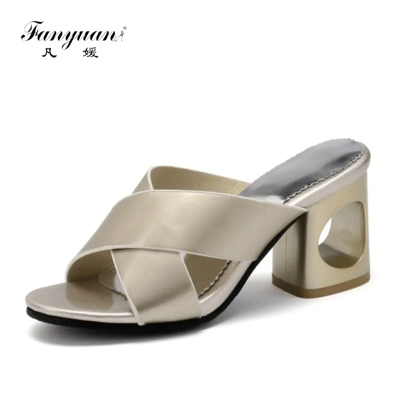 fanyuan new women slippers high square heels summer shoes woman large size outside fashion concise lady mules shoes
fanyuan new women slippers high square heels summer shoes woman large size outside fashion concise lady mules shoes