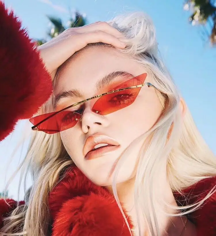 New Rimless Alloy Cat Eye Sunglasses For Women Red Pink MIrror Lens Eyewear 2018 New Brand Designer Sun Glasses Fashion Shades
New Rimless Alloy Cat Eye Sunglasses For Women Red Pink MIrror Lens Eyewear 2018 New Brand Designer Sun Glasses Fashion Shades