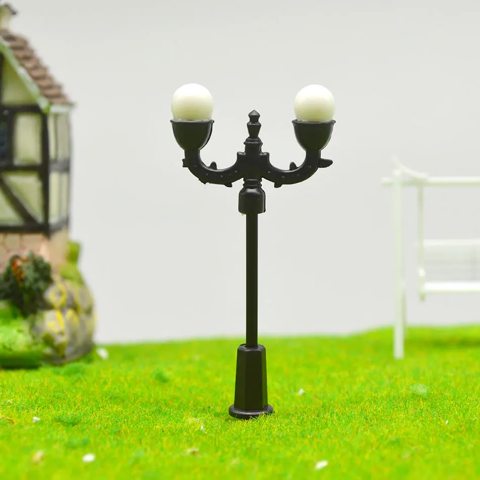 1/75-200 Architectural Scale Model Layout ABS plastic double led warm light for model train layout
1/75-200 Architectural Scale Model Layout ABS plastic double led warm light for model train layout