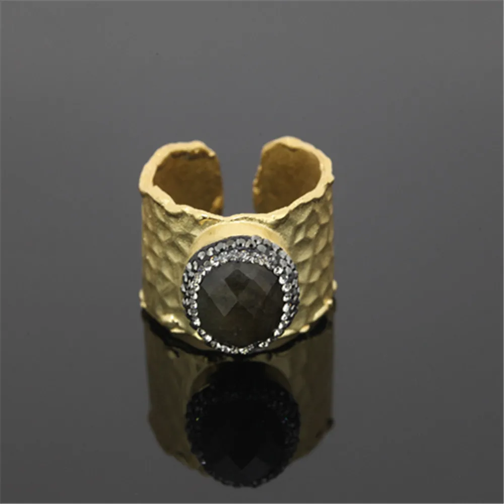 1pcs New design golden metal base pave natural quartz druzy stone and black white rhinestone surface adjustable open unisex ring | Украшения