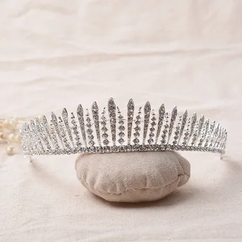 Gorgeous Silver Color Crystal Bridal Tiaras Crown Rhinestone Pageant Bridal Wedding Accessories Headpiece Headband Wedding Tiara
Gorgeous Silver Color Crystal Bridal Tiaras Crown Rhinestone Pageant Bridal Wedding Accessories Headpiece Headband Wedding Tiara