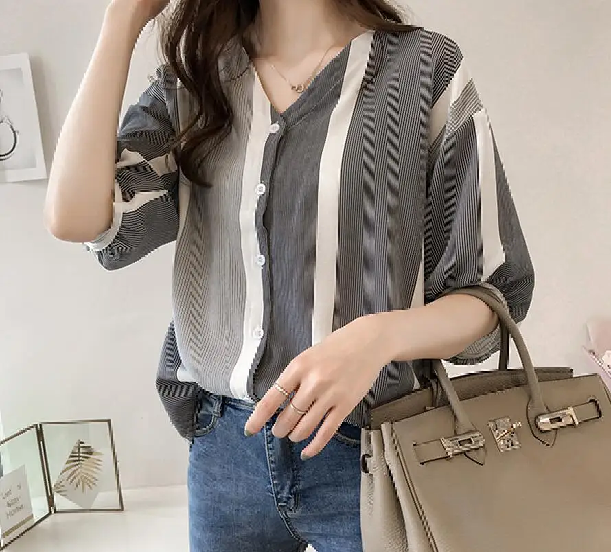 M-4XL Plus Size Blusas Ladies Chemise Femme Chiffon Blouse 2018 New Summer Pink Shirt Women Colorful Striped Tops Mujer F0202
M-4XL Plus Size Blusas Ladies Chemise Femme Chiffon Blouse 2018 New Summer Pink Shirt Women Colorful Striped Tops Mujer F0202