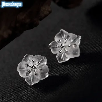 S925 sterling silver plum white crystal earrings Korean version of the retro style simple wild fresh female earrings
S925 sterling silver plum white crystal earrings Korean version of the retro style simple wild fresh female earrings