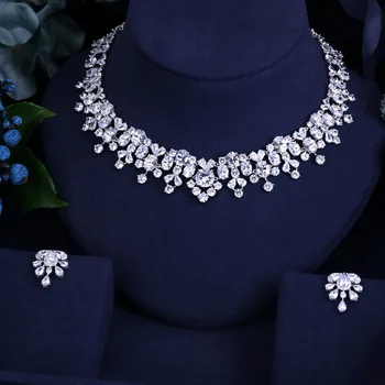 Clear BEST QUALITY BRILLIANT CRYSTAL ZIRCON EARRINGS AND NECKLACE BRIDAL JEWELRY SET WEDDING DRESS ACCESSARIES
Clear BEST QUALITY BRILLIANT CRYSTAL ZIRCON EARRINGS AND NECKLACE BRIDAL JEWELRY SET WEDDING DRESS ACCESSARIES