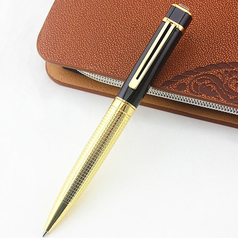 Brand Luxury Metal Ballpoint Pen Concise Business Office Writing Roller Ball Pens For Gifts School Supplies Black ink
Brand Luxury Metal Ballpoint Pen Concise Business Office Writing Roller Ball Pens For Gifts School Supplies Black ink