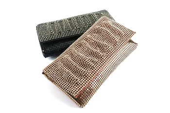 Wholesale Small White Crystal Clutch Purse Evening Bags Clutches Metal Women Black/Gold Female Dinner Handbags Ladies Party Bag 
Wholesale Small White Crystal Clutch Purse Evening Bags Clutches Metal Women Black/Gold Female Dinner Handbags Ladies Party Bag