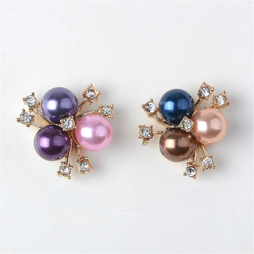 10pcs/lot Pearl Gold Rhinestone Buttons Flatback Embellishment for Craft DIY Hair Bow Bridal Bouquet Metal Decorative Buttons
10pcs/lot Pearl Gold Rhinestone Buttons Flatback Embellishment for Craft DIY Hair Bow Bridal Bouquet Metal Decorative Buttons