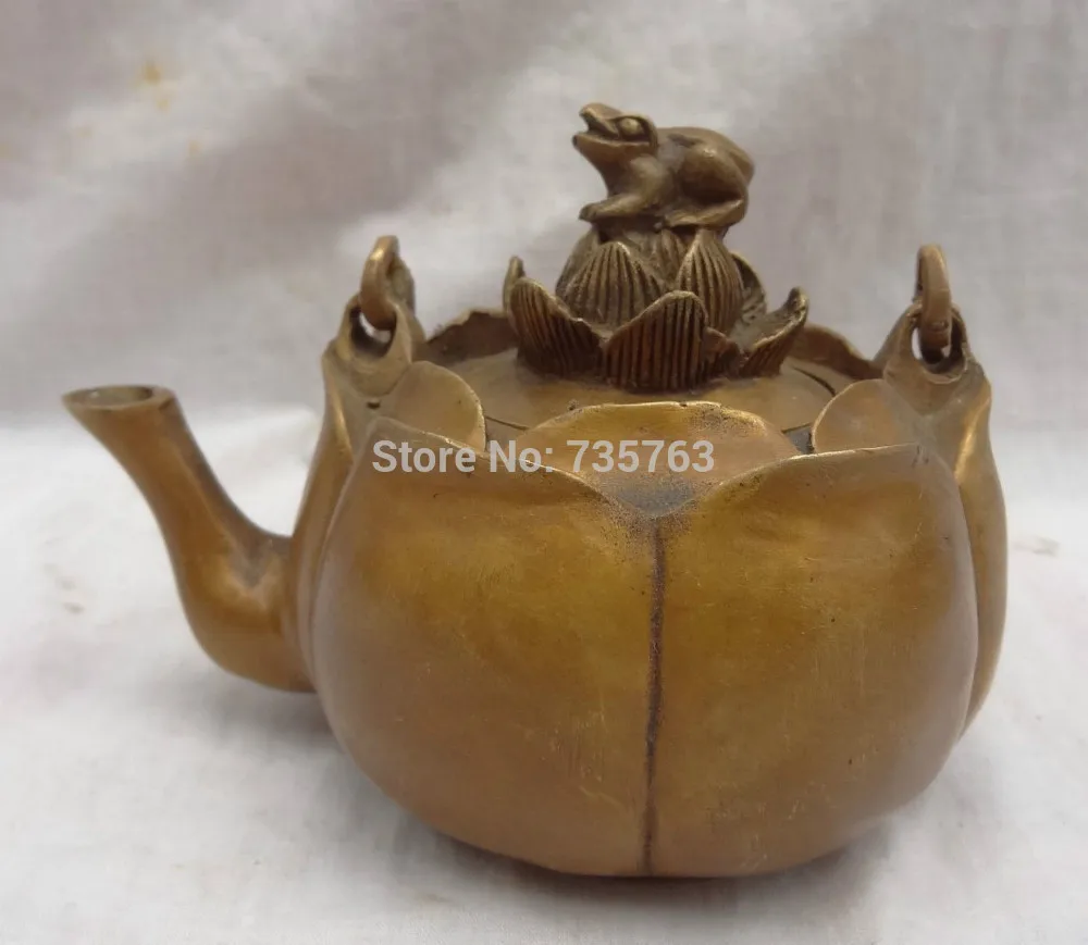 001393 China Bronze Buddhist Auspicious Lotus FengShui Jump Frog Statue Wine Pot Teapot
001393 China Bronze Buddhist Auspicious Lotus FengShui Jump Frog Statue Wine Pot Teapot