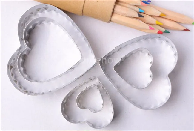 Love Heart Double Cut-out Cutter Set 5 5