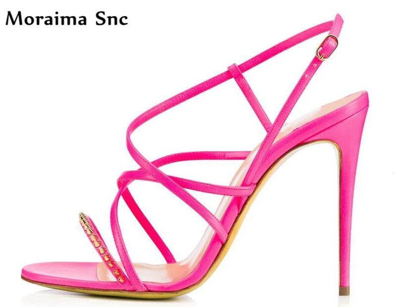 Moraima Snc Newest sexy women Rome type sandals peep toe Rivet studded PU leather narrow band strap buckle thin high heel
Moraima Snc Newest sexy women Rome type sandals peep toe Rivet studded PU leather narrow band strap buckle thin high heel