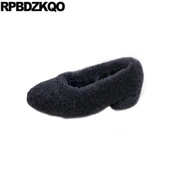Luxury Fur White Handmade Black Ladies Low Heels Shoes High Quality Women Pumps Novelty Unisex Round Toe Strange Suede Thick
Luxury Fur White Handmade Black Ladies Low Heels Shoes High Quality Women Pumps Novelty Unisex Round Toe Strange Suede Thick