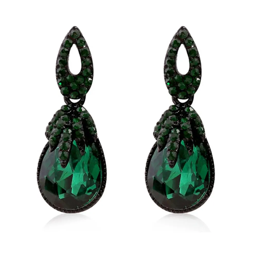 Retro Exotic Bohemia Dark Green Beautiful Eardrop For Exquisite Presents Wedding Party Bridal Jewelry Gift
Retro Exotic Bohemia Dark Green Beautiful Eardrop For Exquisite Presents Wedding Party Bridal Jewelry Gift