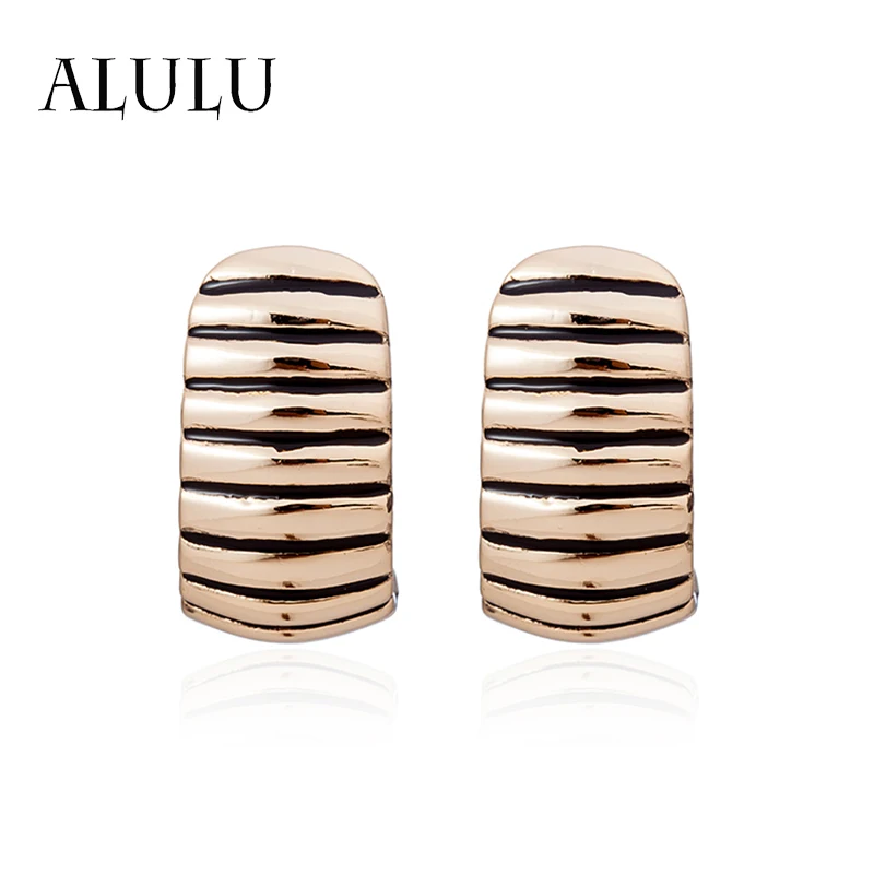 ALULU 2017 New Fashion Stud Earrings High Quality Brincos Bijoux Jewelry Black Stripes Earings Jewelry For Women
ALULU 2017 New Fashion Stud Earrings High Quality Brincos Bijoux Jewelry Black Stripes Earings Jewelry For Women