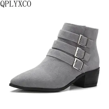 QPLYXCO New boots fashion Big small size 32-48 shoes woman ankle boots short Plush Autumn winter Women shoes high heels DM8548-3
QPLYXCO New boots fashion Big small size 32-48 shoes woman ankle boots short Plush Autumn winter Women shoes high heels DM8548-3