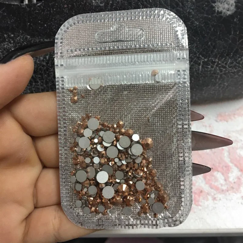 300Pcs Mixed Size(SS3-SS30) Rose Gold Nail Rhinestones Flatback Non Hotfix Rhinestone Crystal 3D Decorations For Beauty Phone
300Pcs Mixed Size(SS3-SS30) Rose Gold Nail Rhinestones Flatback Non Hotfix Rhinestone Crystal 3D Decorations For Beauty Phone