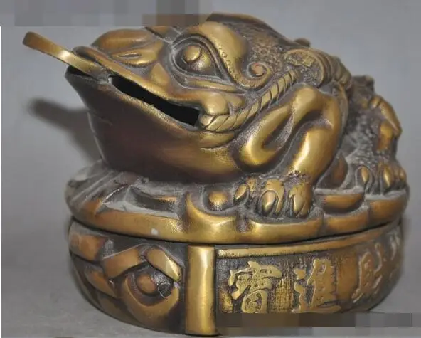S02384 china bronze wealth money coin Golden Toad spittor statue Incense Burner Censer (B0413)
S02384 china bronze wealth money coin Golden Toad spittor statue Incense Burner Censer (B0413)
