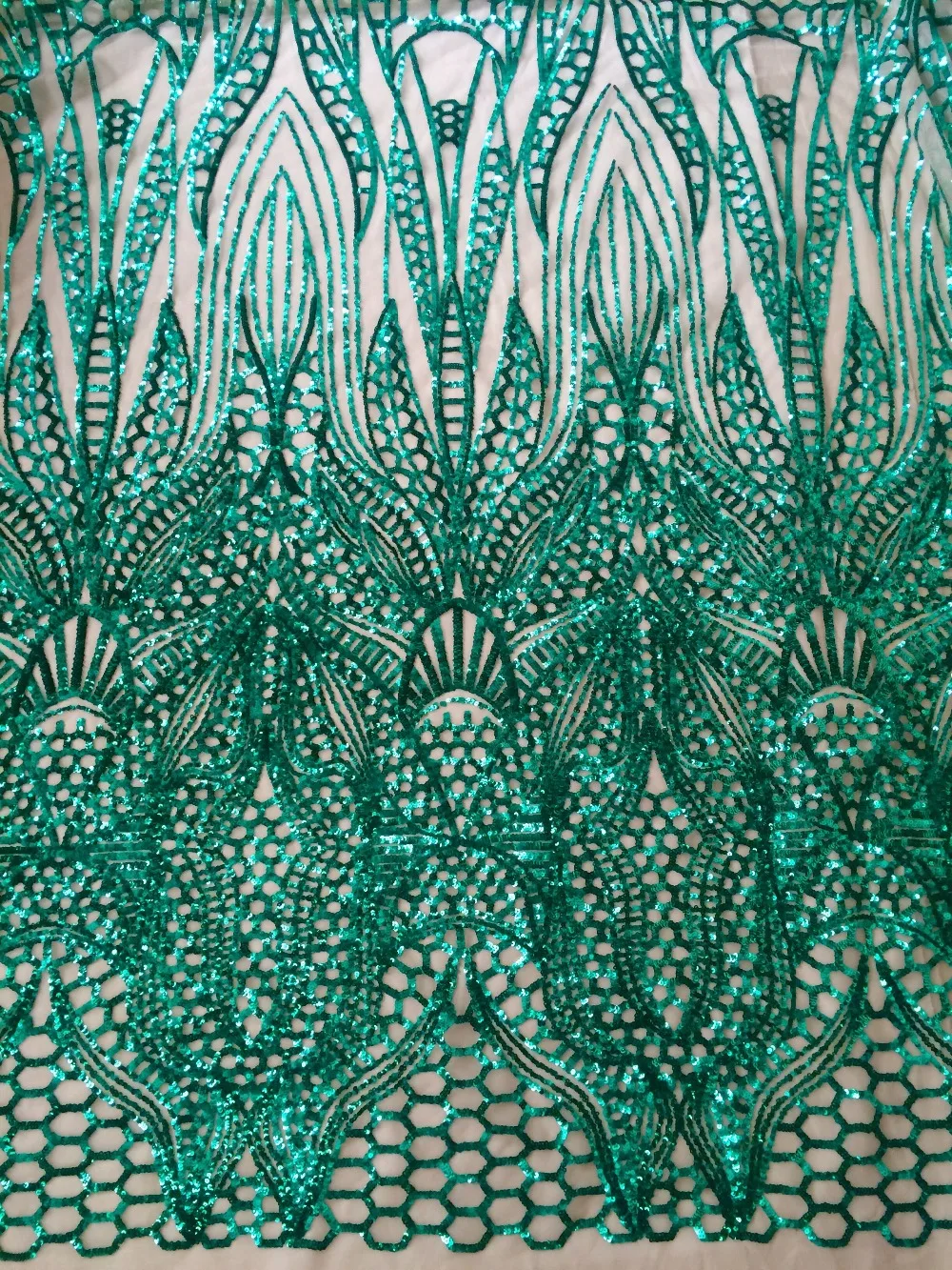 Sequined lace fabric polyester mesh champagne allover embroidered fabric wedding decoration fabric SYJ-81323
Sequined lace fabric polyester mesh champagne allover embroidered fabric wedding decoration fabric SYJ-81323